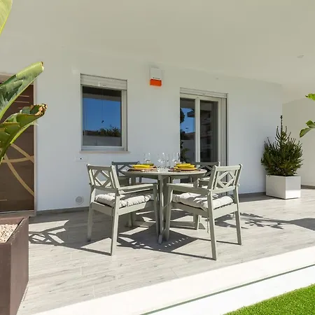 Apartament Colombo Palace - Viale Colombo 358 Quartu SantʼElena