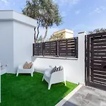 Appartamento Colombo Palace - Viale Colombo 358 *